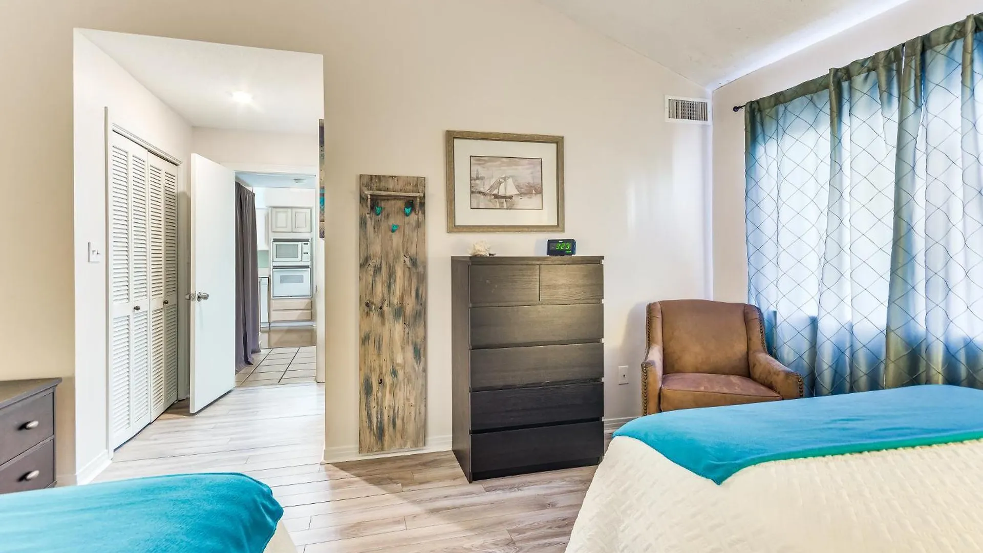 Beachfront Destin Townhome With Pool Access 0*,  United States