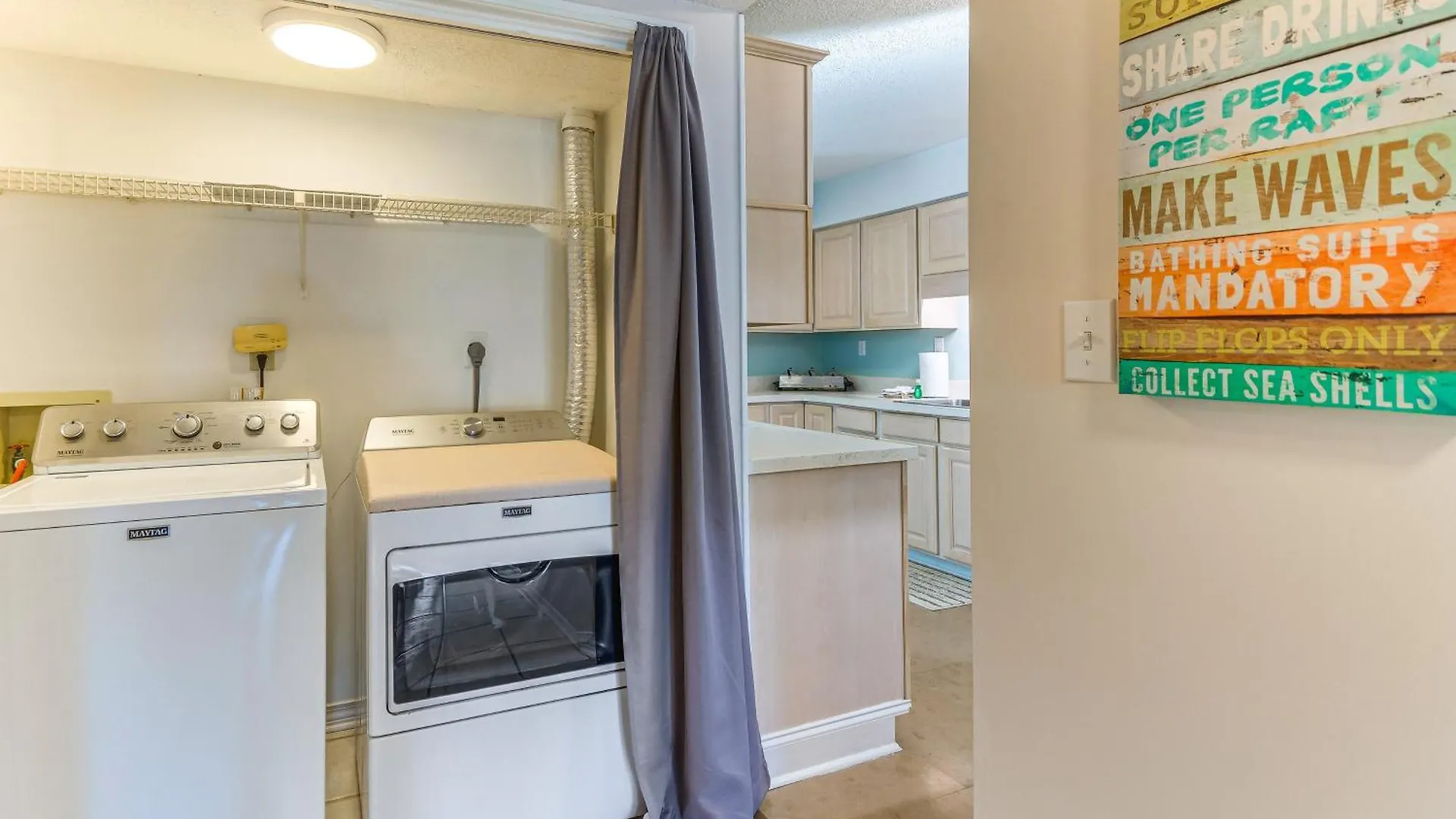 Holiday home Beachfront Destin Townhome With Pool Access